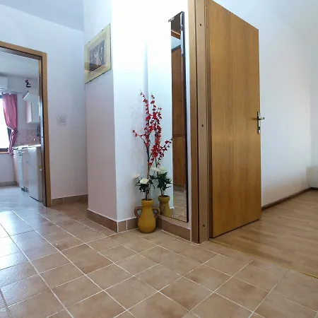 Dragana 1508 Apartment *